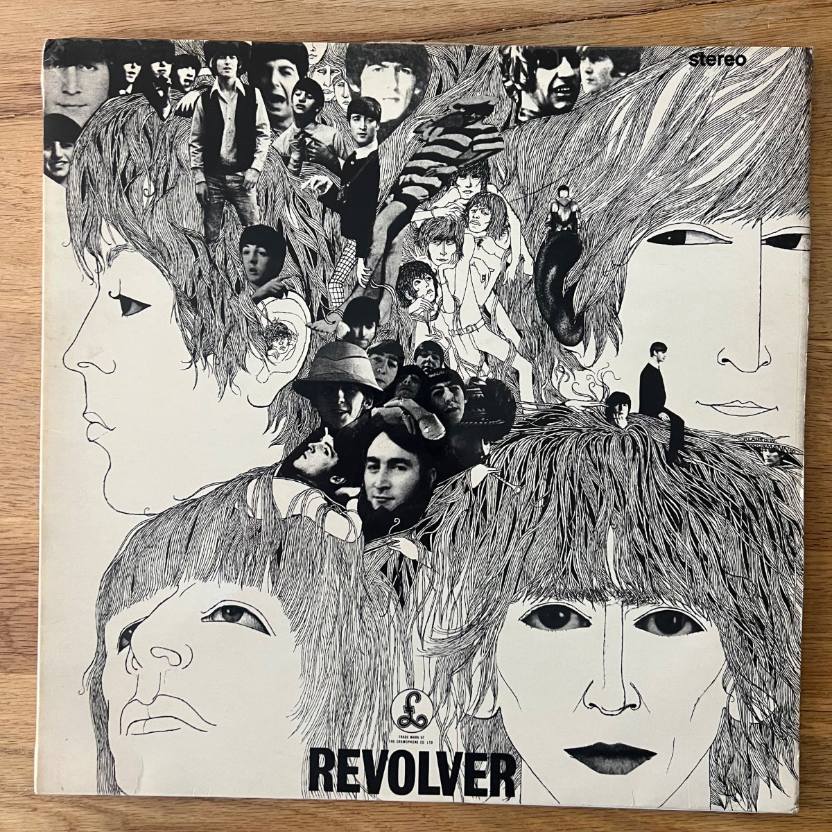 Beatles - Revolver / 1. UK-Press. 1966 - K.T. & Doctor Robert on Label - (VG++/VG++)