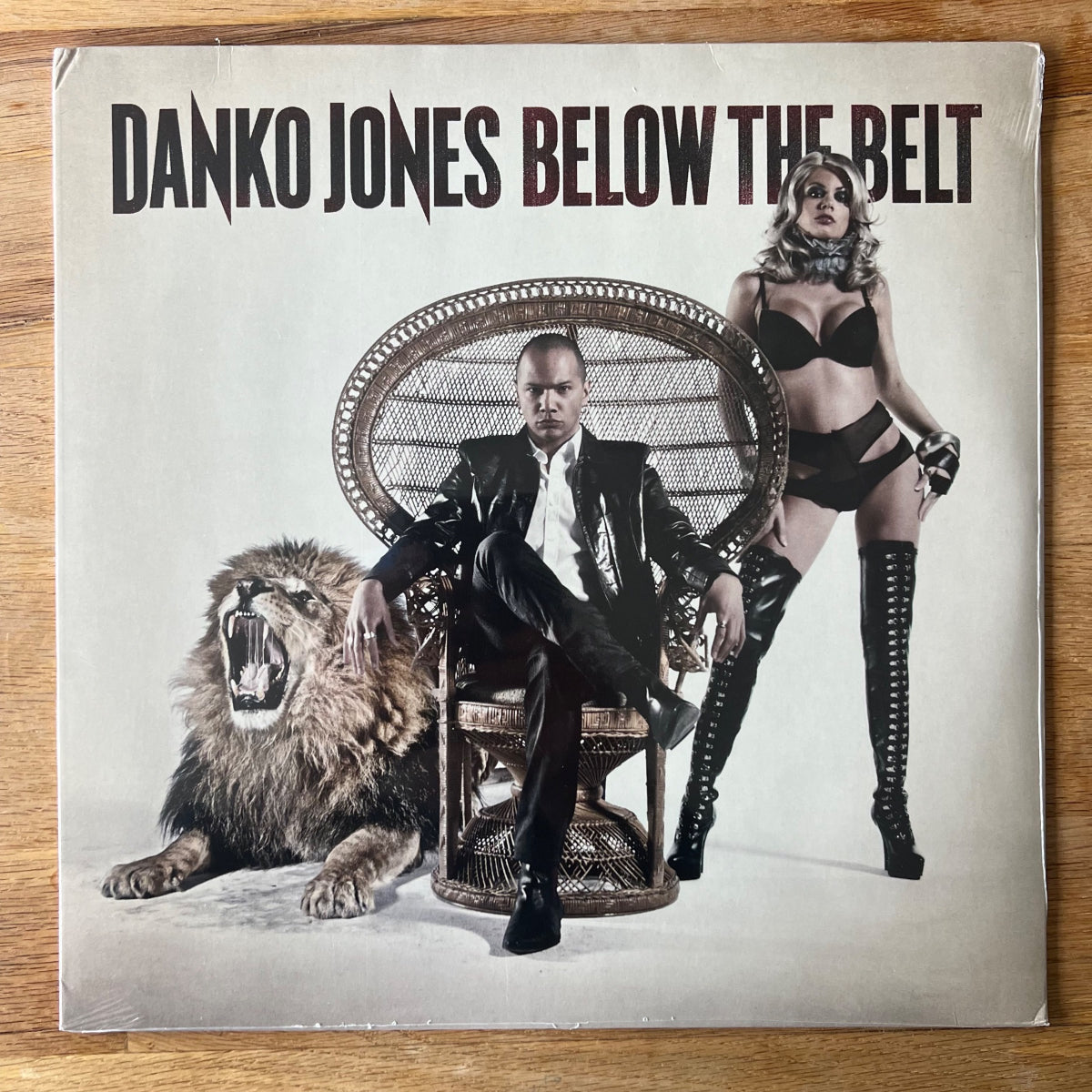 Danko Jones - Below Belt / 1. EU-Press. 2010 - (Mint/M-)