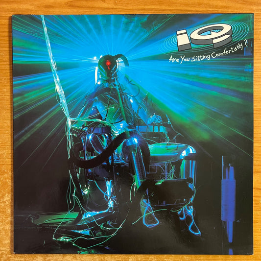 IQ - Are You Sitting Comfortably? / 1. EU-Press. 1989 - (M-/M-)