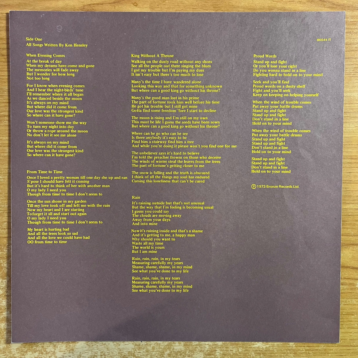 Ken Hensley (Uriah Heep) - Proud Words On A Dusty Shelf - (VG+/VG++)