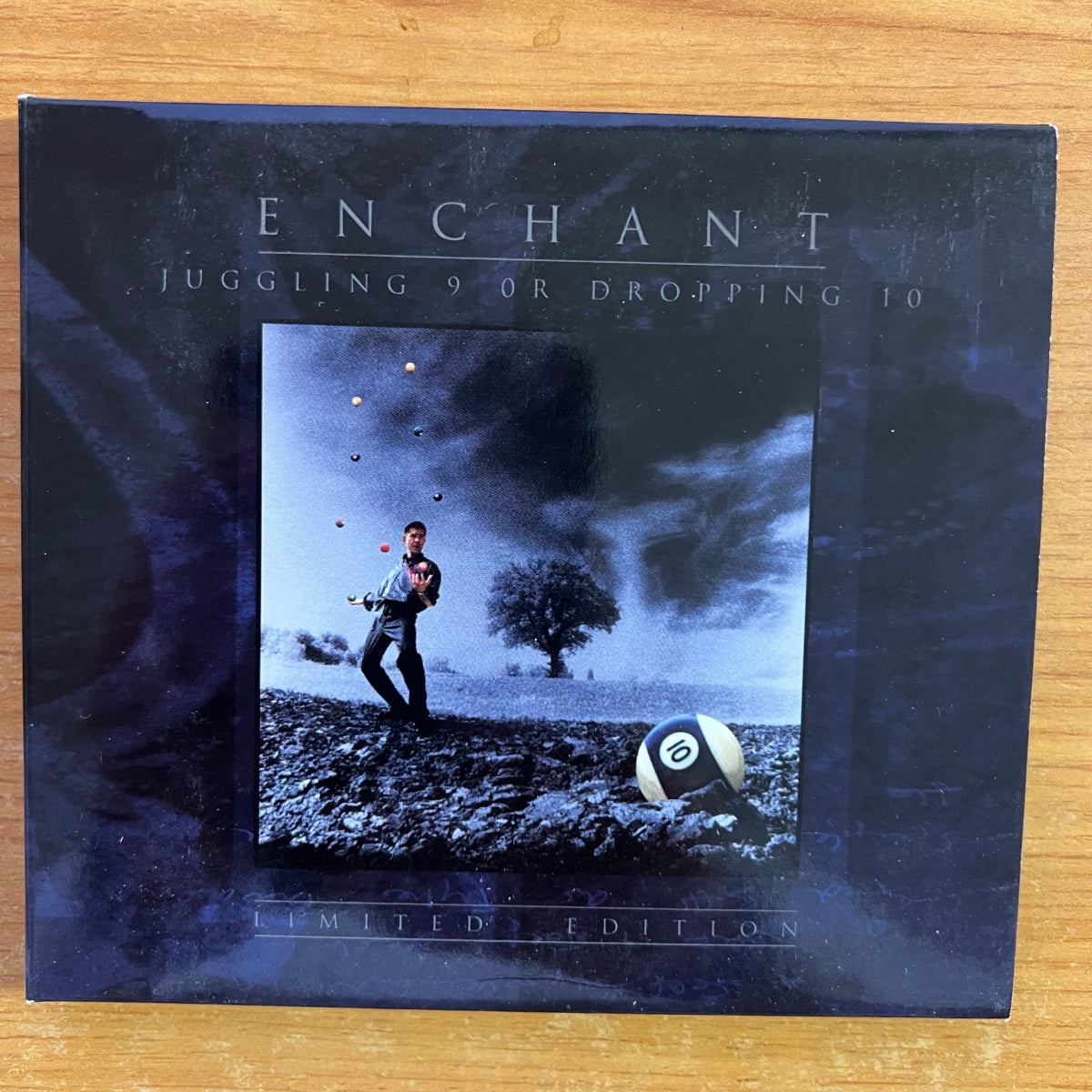 Enchant - Juggling 9 Or Dropping 10 / CD - 1. EU-Pressing 2000 - Digipak - (M-/M-)