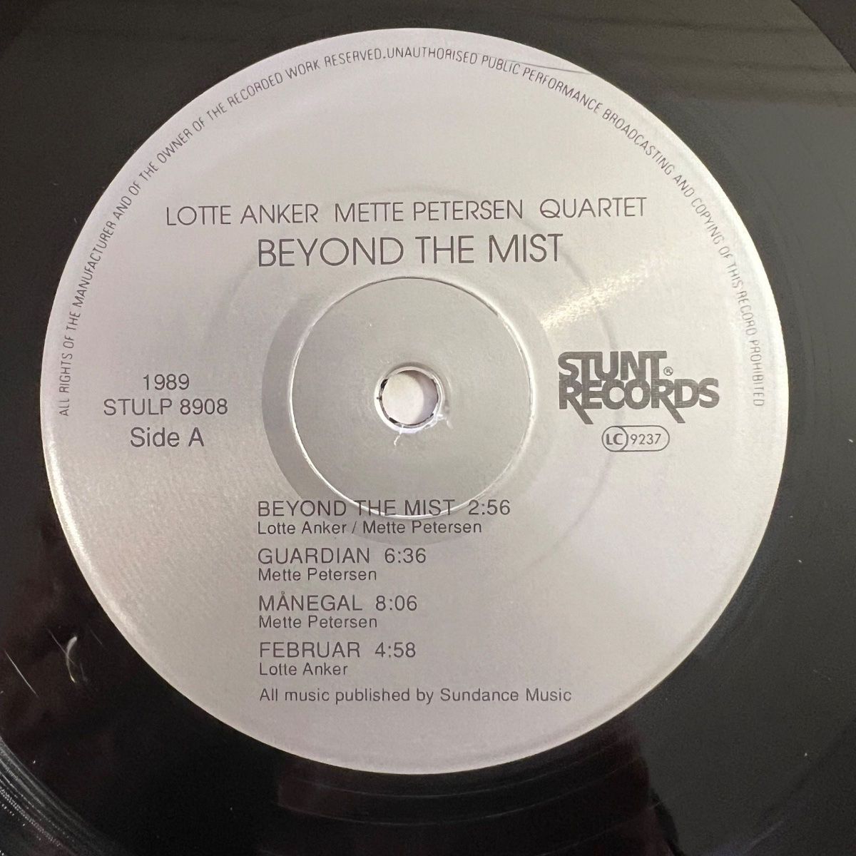 Lotte Anker Mette Petersen Quartet - Beyond The Mist - (M-/M-)