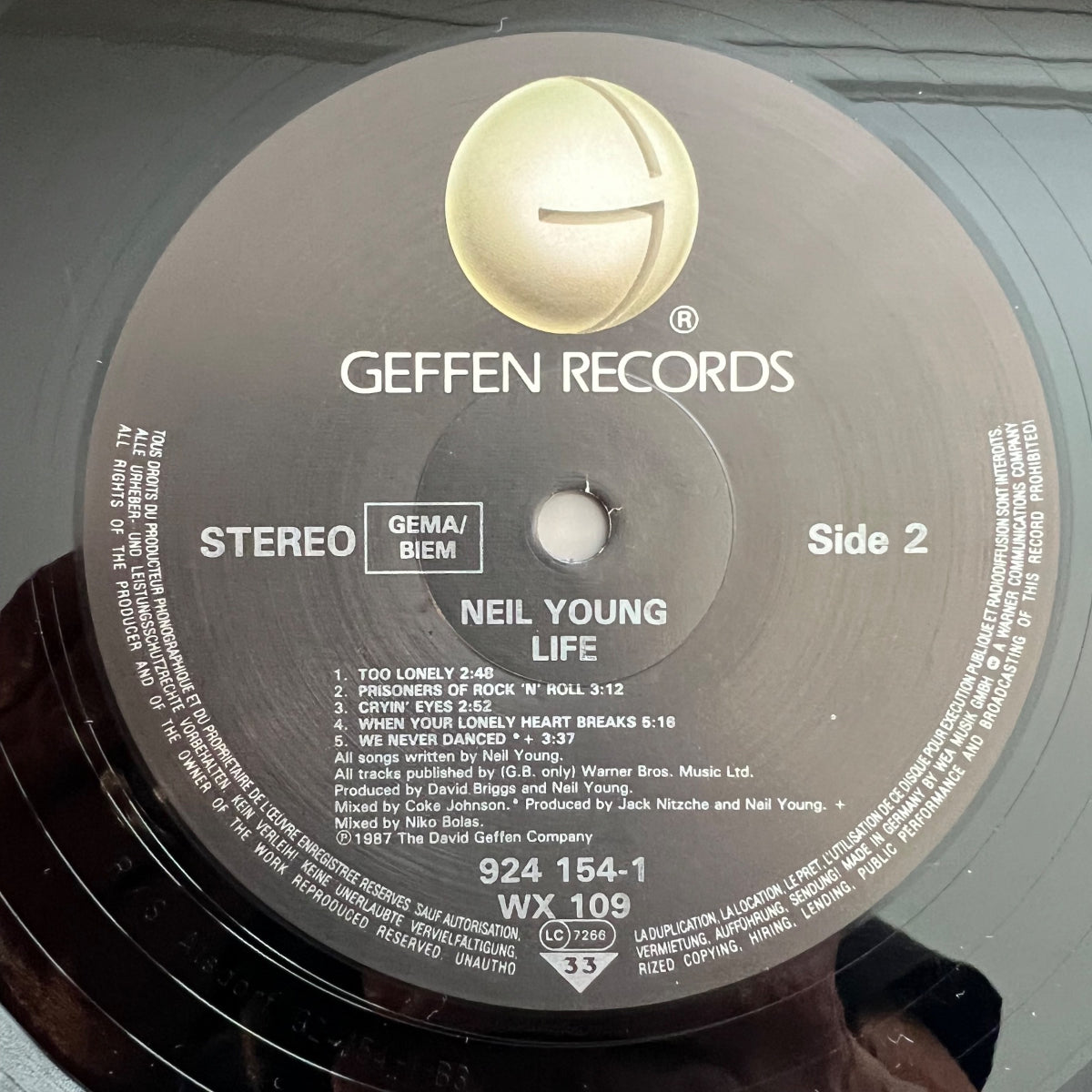 Neil Young & Crazy Horse - Life / 1. D-Press. 1987 - (M-/M-)