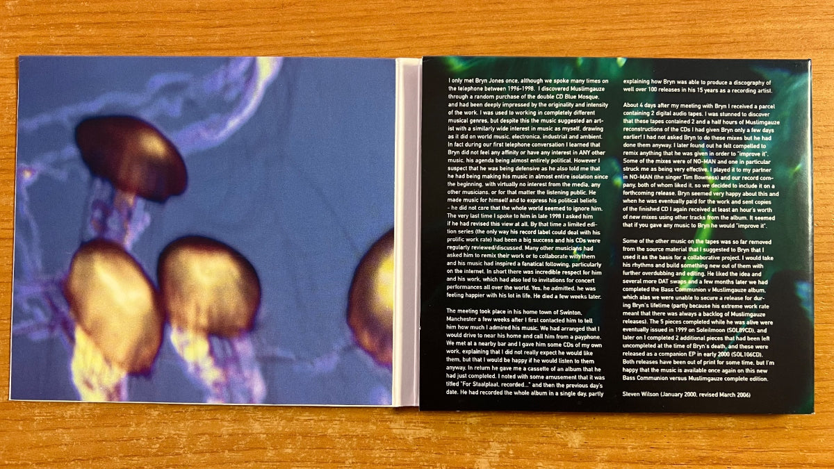 Bass Communion -Muslimgauze, bcvsmgcd / CD - 1. US-Press.  2006 - 3-Fold Cardboard Cover - (M-/M-)