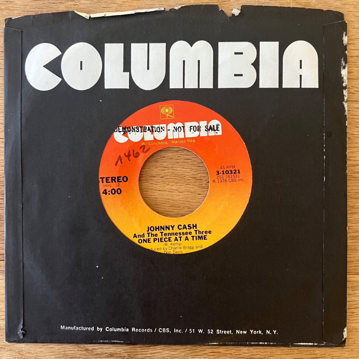 Johnny Cash & Tennessee Three - One Piece At A Time / 1. US-Press. 1976 - (M-/VG+)