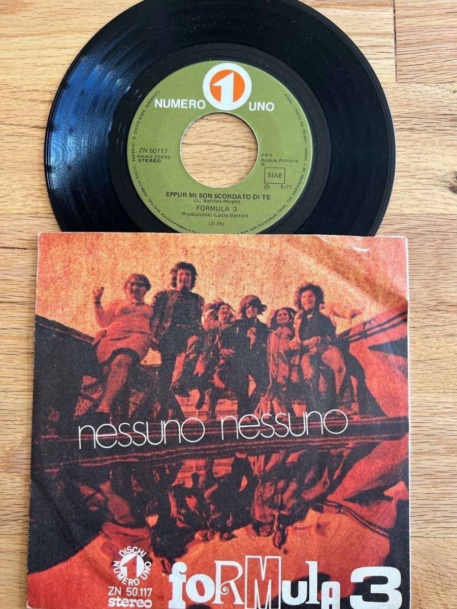 Formula 3 - Nessuno Nessuno / 1. Italy-Press. 1971 - (VG++/VG++)