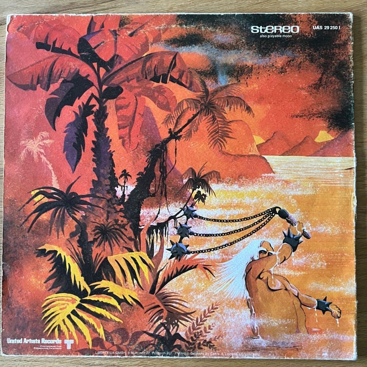 Krokodil - An Invisible World Revealed / 1. D-Press. 1971