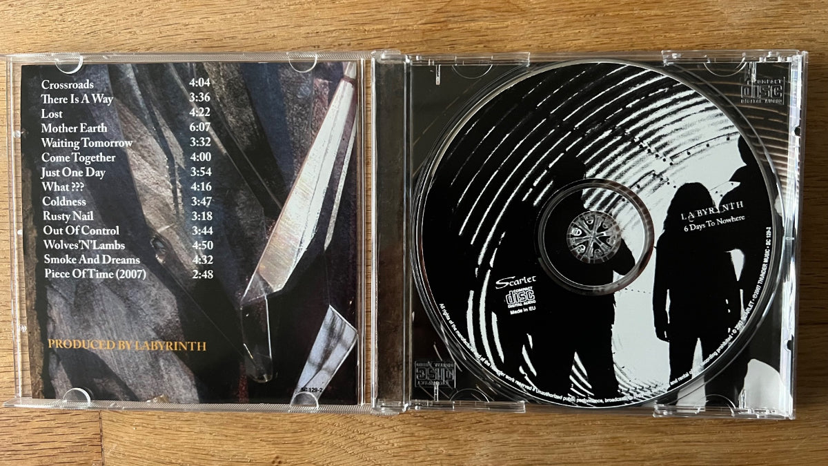 Labyrinth - 6 Days To Nowhere / CD - 1. Pressage Italie. 2007 - (M-/M-)