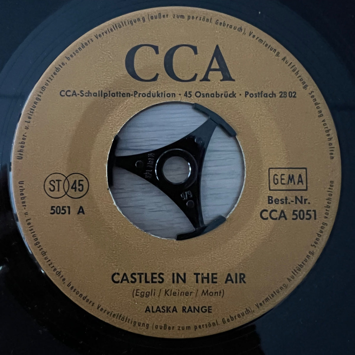 Alaska Range - Castles In The Air / 1. D-Press. 1970 - Swiss Progrock - (M-/M-)