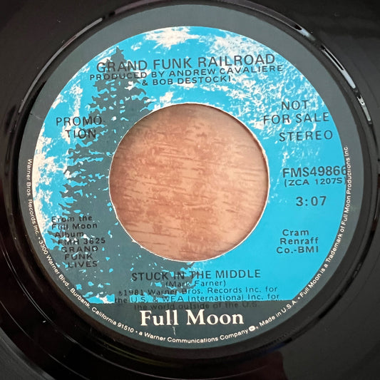 Grand Funk Railroad - Stuck In The Middle / US-Promo 1981 - (VG++/Neutral)