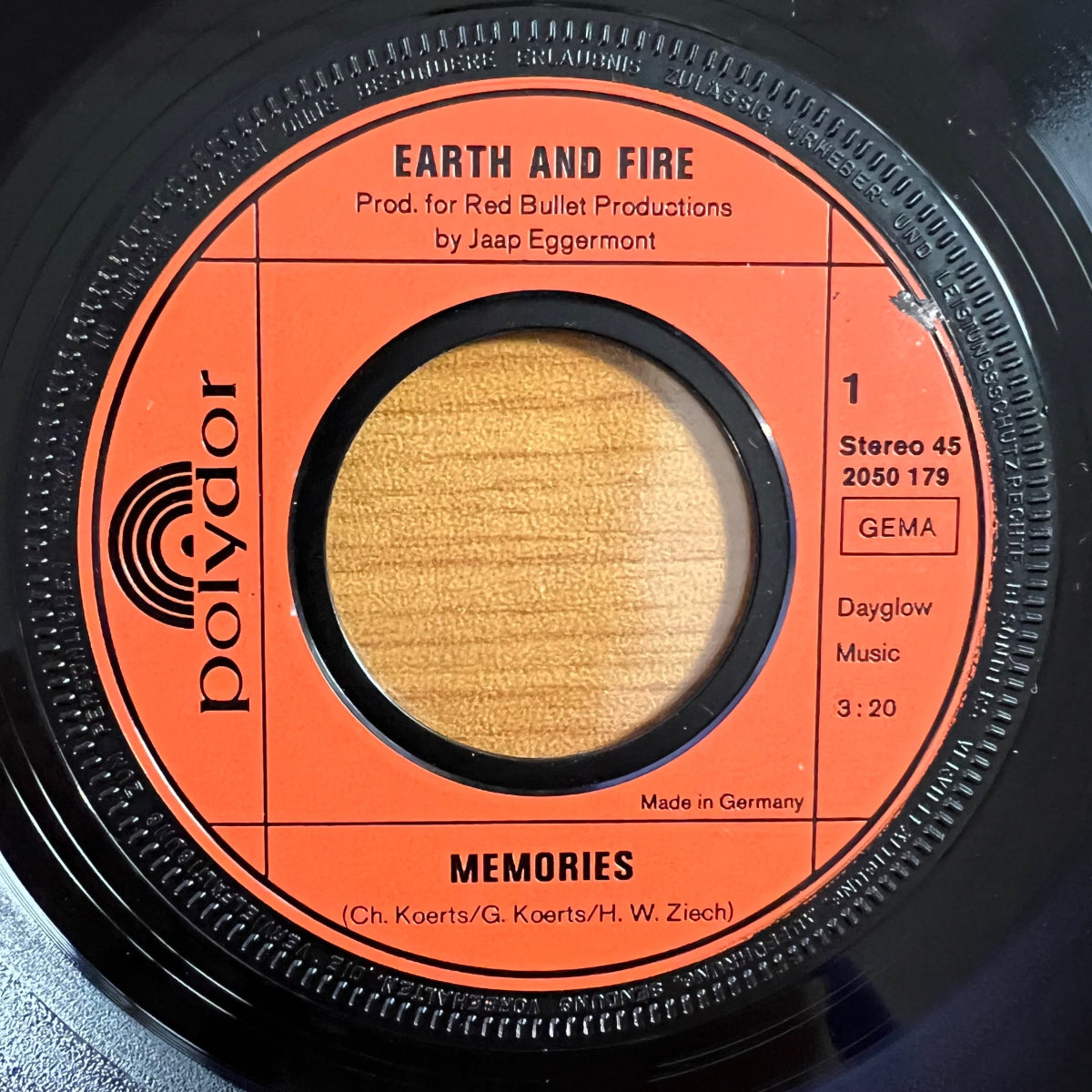 Earth & Fire - Memories / 1. D-Press. 1972 - (M-/VG++)