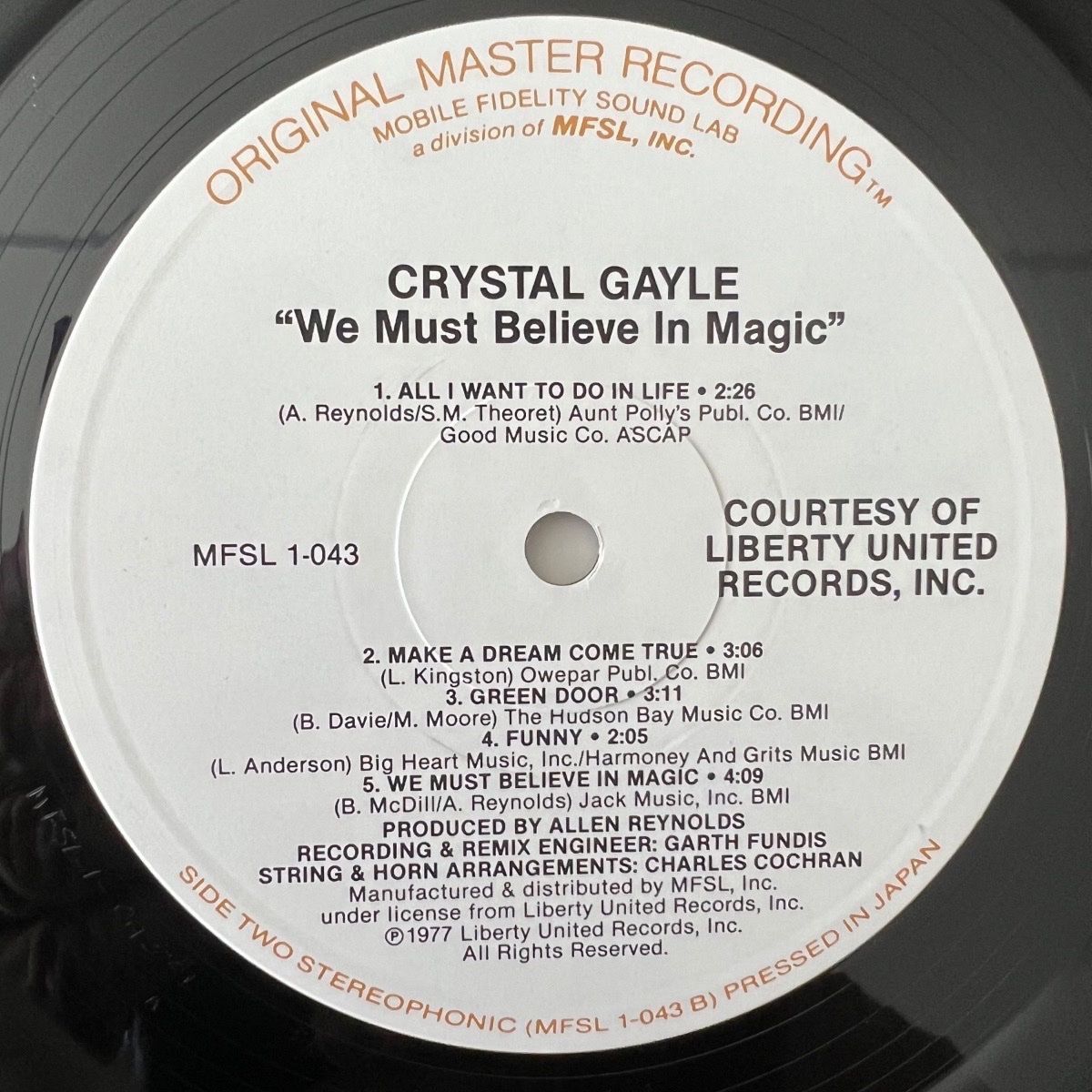 Crystal Gayle - We Must Believe in Magic / Audiophile MFSL 1980 - (M-/ VG++)