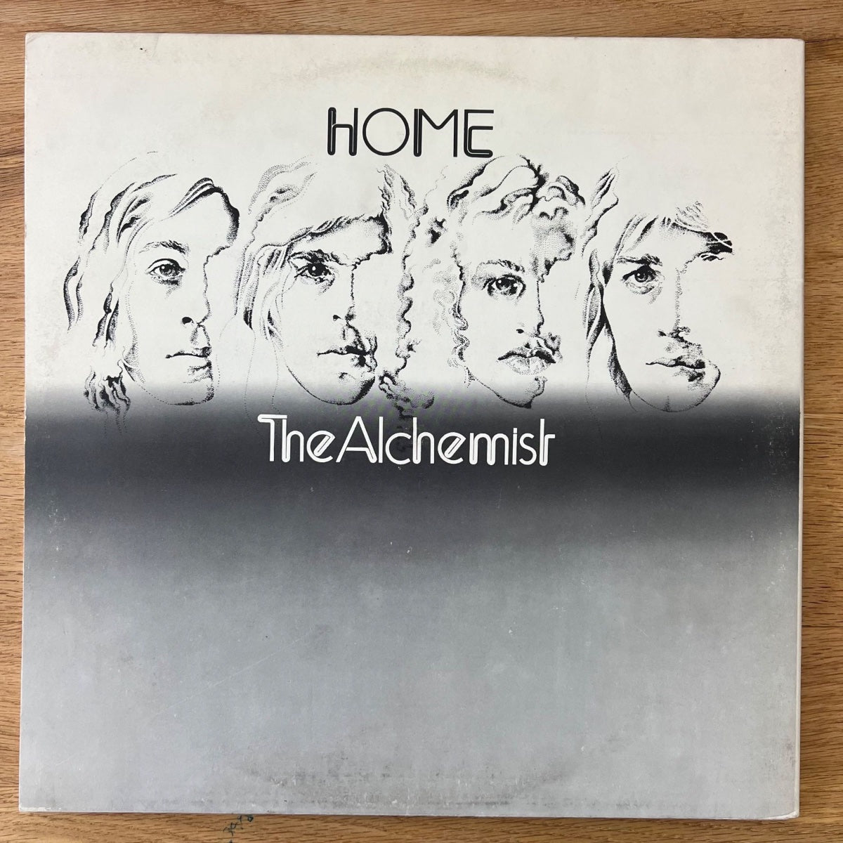 Accueil - L'Alchimiste / 1. Éditions britanniques. 1973 - (M-/VG++)