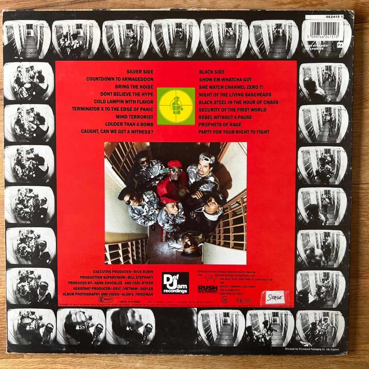 Public Enemy - It Takes A Nation Of Millions To Hold US Back / 1. UK-Press. 1988 (M-/VG++)
