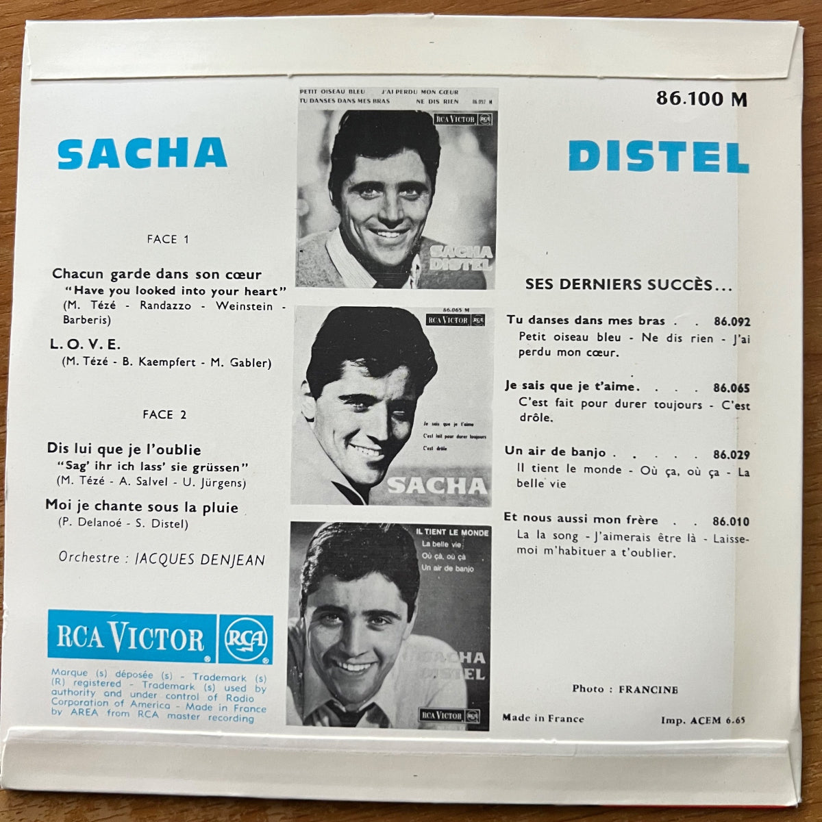 Sacha Distel - Chacun Garde Dans Son Coeur / 1. France-Press. 1965 - VG++/M-)