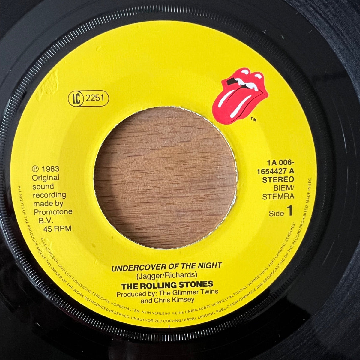 Rolling Stones - Undercover Of The Night / 1. NL-Press. 1983 - (M-/VG++)