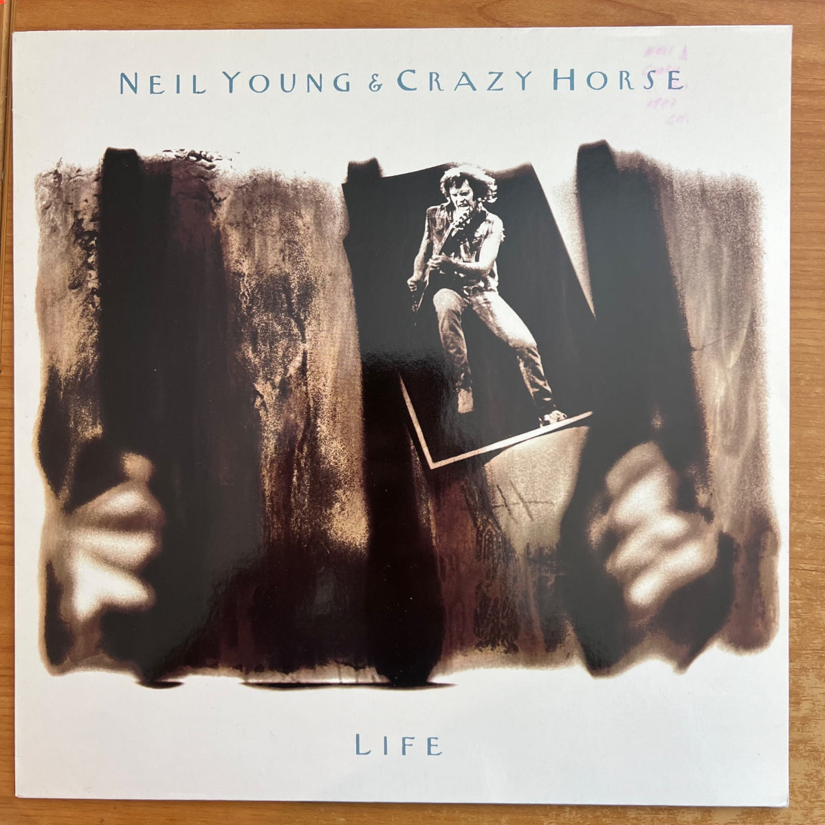 Neil Young & Crazy Horse - Life / 1. D-Press. 1987 - (M-/M-)