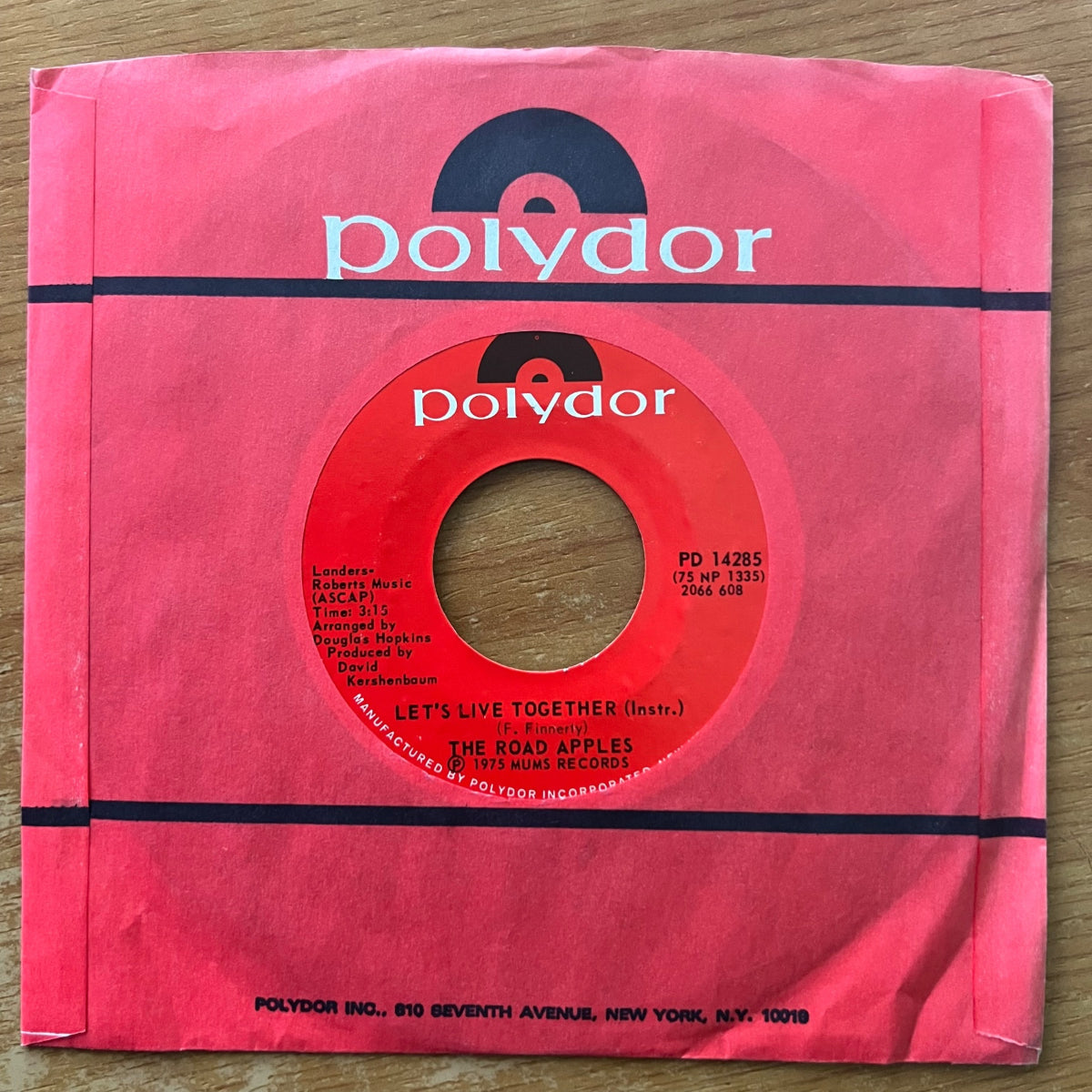 Road Apples - Let's Live Together / 1. US-Press. 1975 - (VG++/VG+)
