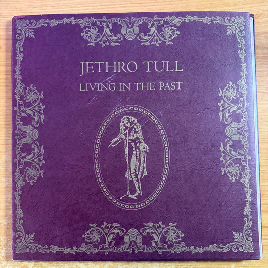 Jethro Tull - Living In The Past / 2 LP & Booklet - 1. UK-Press. 1972 - (M-/VG++)