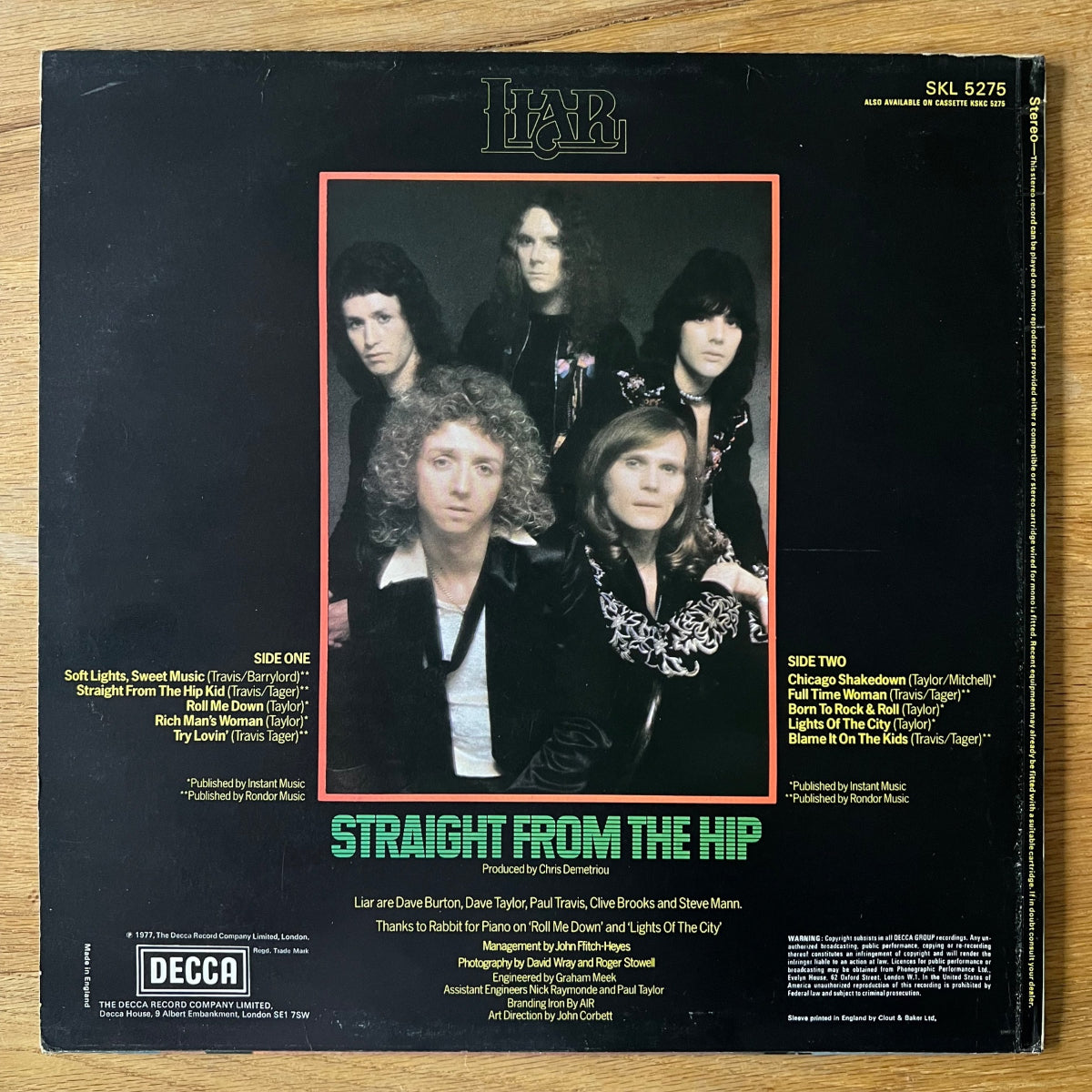 Liar - Straight From The Hip / 1st UK Press. 1977 - (M-/VG++)