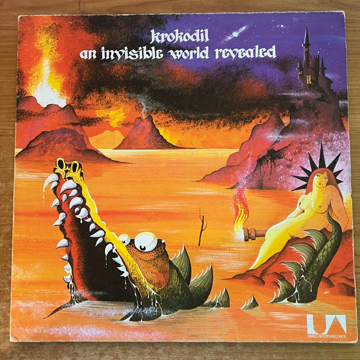 Krokodil - An Invisible World Revealed / 1. D-Press. 1971 - (VG+/VG++)