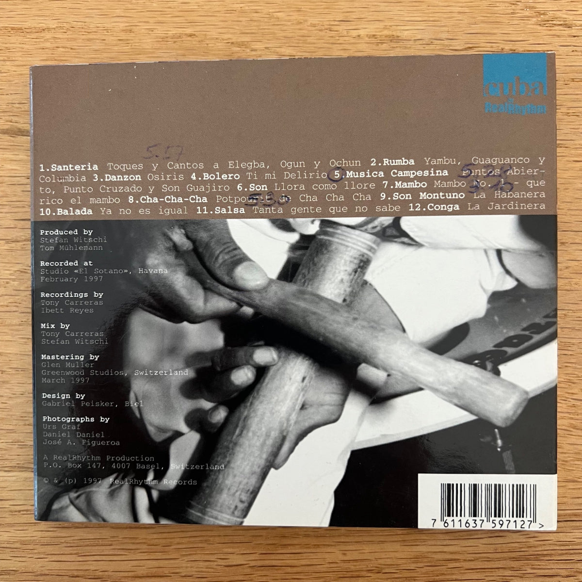 Various - Santeros Y Salseros / CD - 1. Swiss-Press. 1997 - (M-/M-)