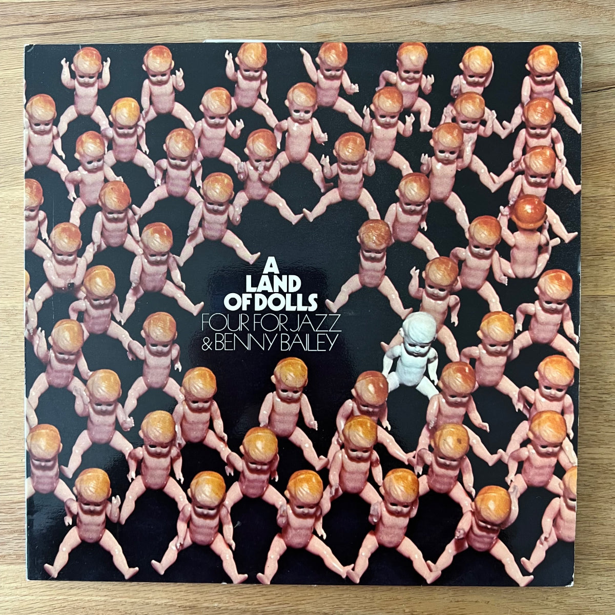 Four For Jazz & Benny Bailey - A Land Of Dolls / 1. D-Press. 1970 - (M-/VG)