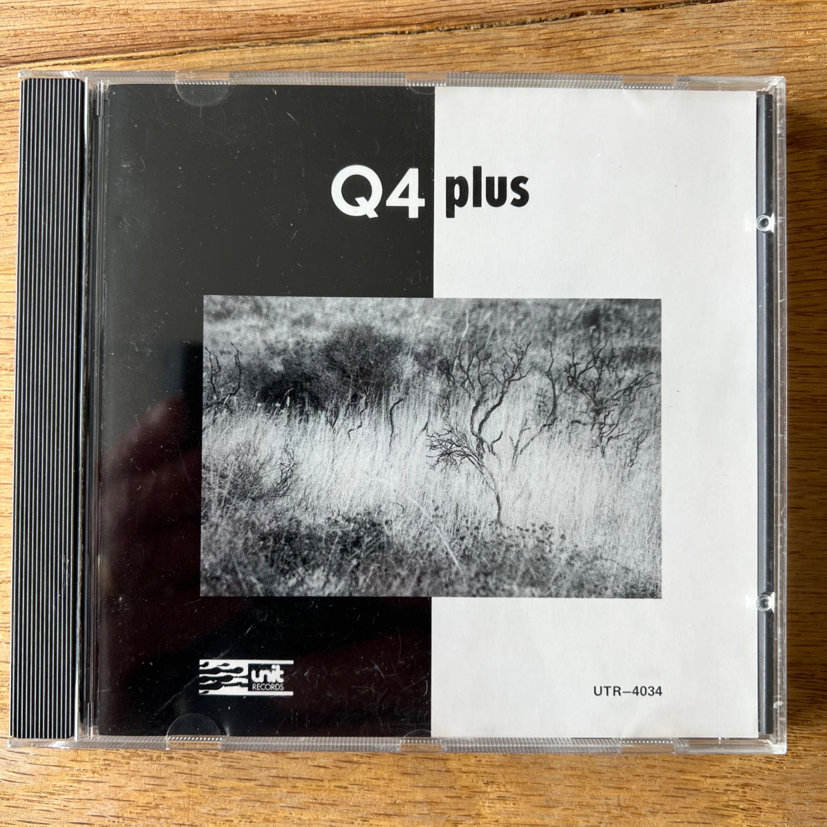 Q4 - Plus / CD - 1. Swiss Press. 1990 - Free Jazz - (M-/M-)