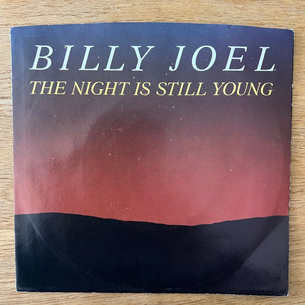 Billy Joel - The Night Is Still Young / 1st US Press. 1985 - (M-/M-)