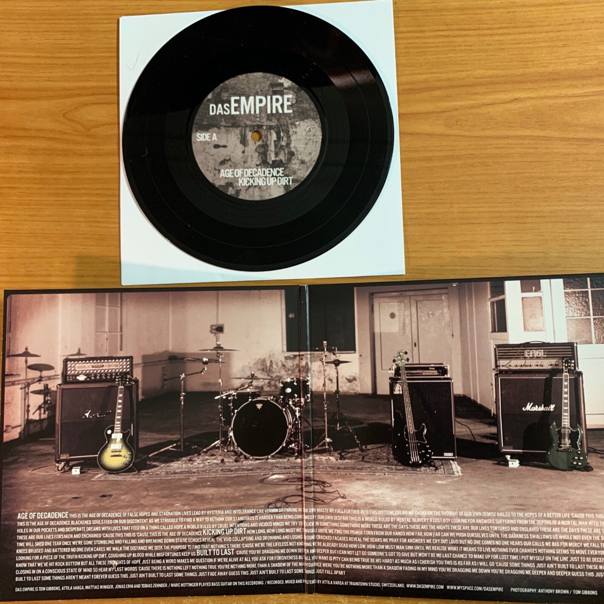 Das Empire - Age Of Decadence / 7" EP - 1. Swiss-Press. 2011 - (M-/M-)