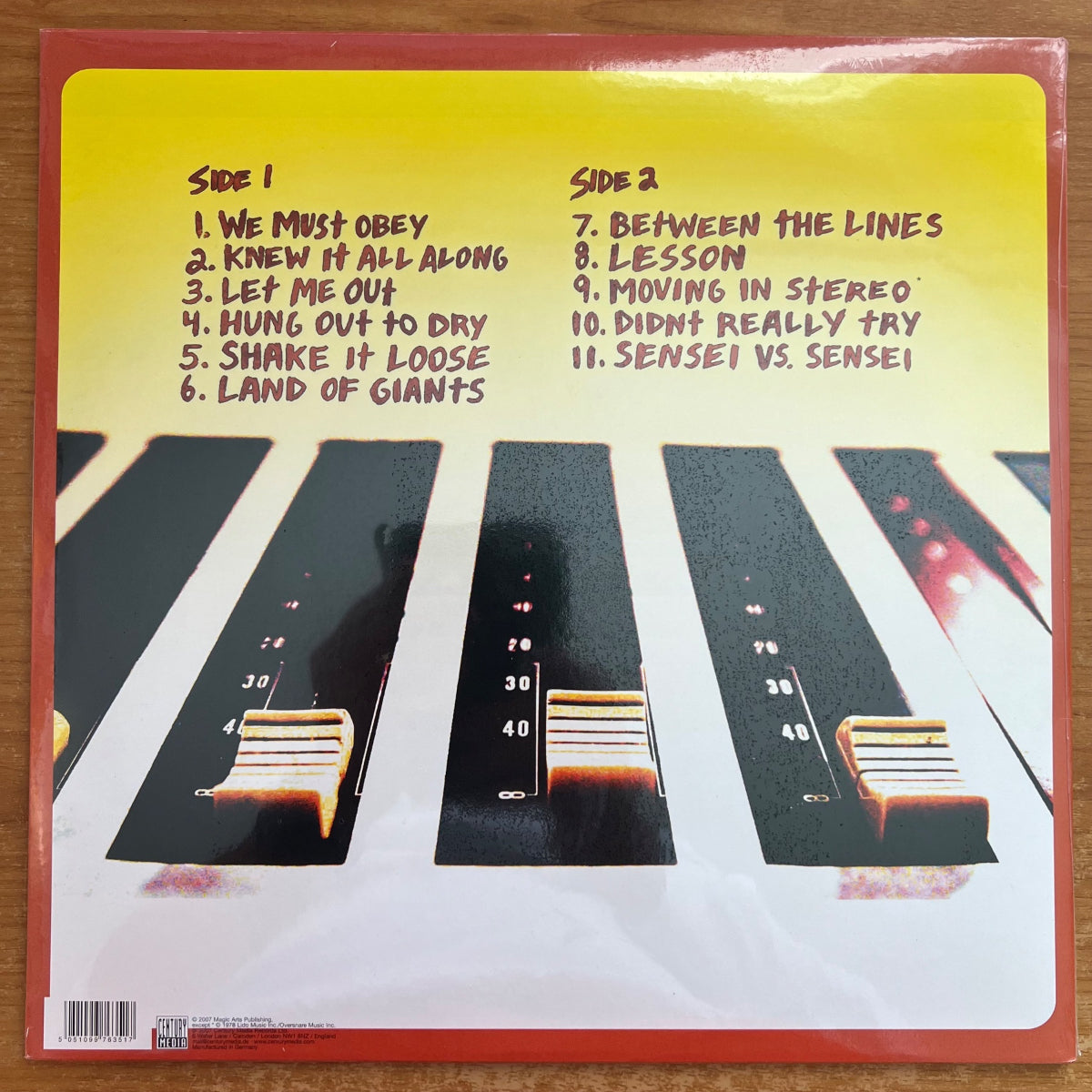 Fu Manchu - We Must Obey / 1. D-Press. 2007 incl. CD - (Mint & Sealed)
