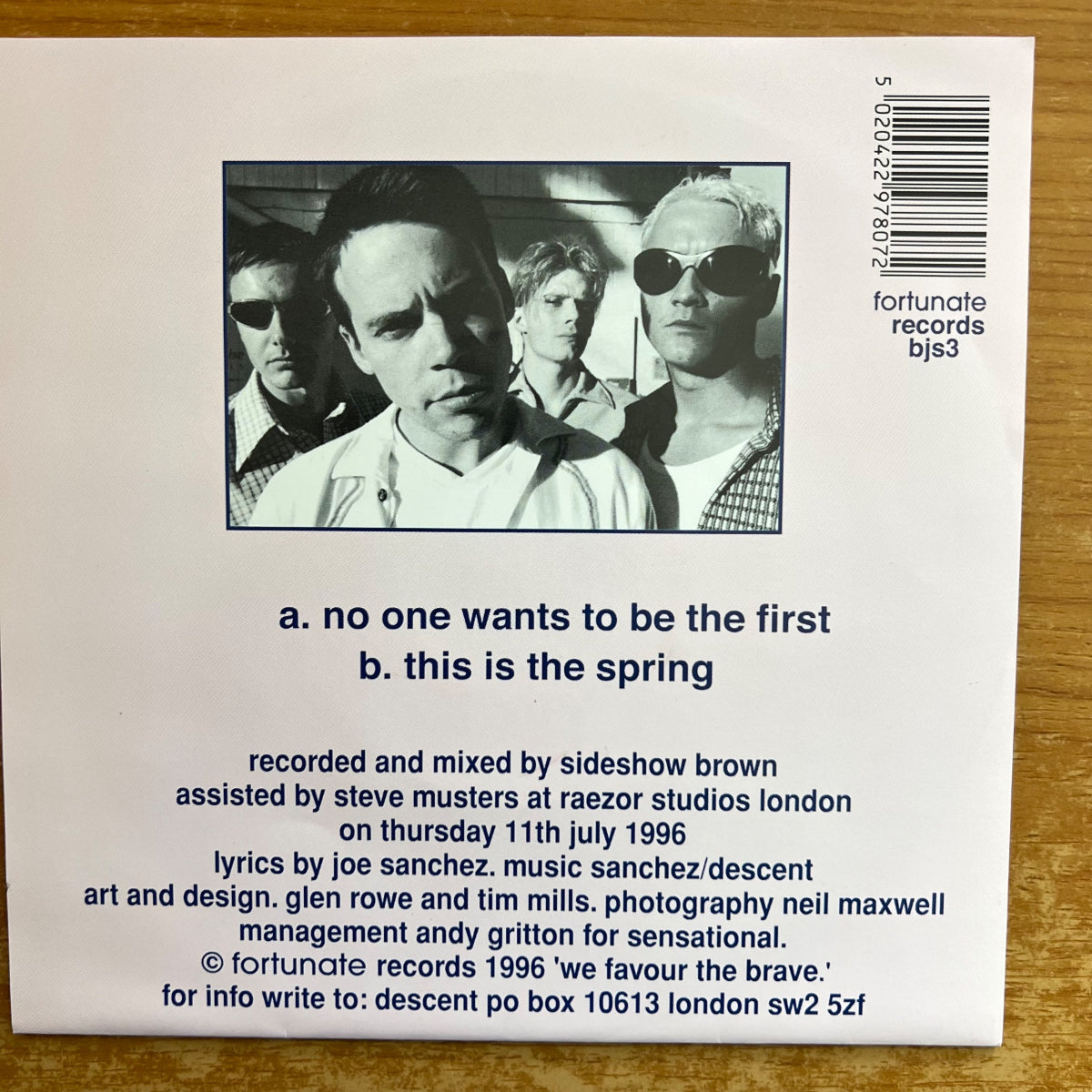 Descent - No One Wants To Be The First / 1. UK-Press. 1996