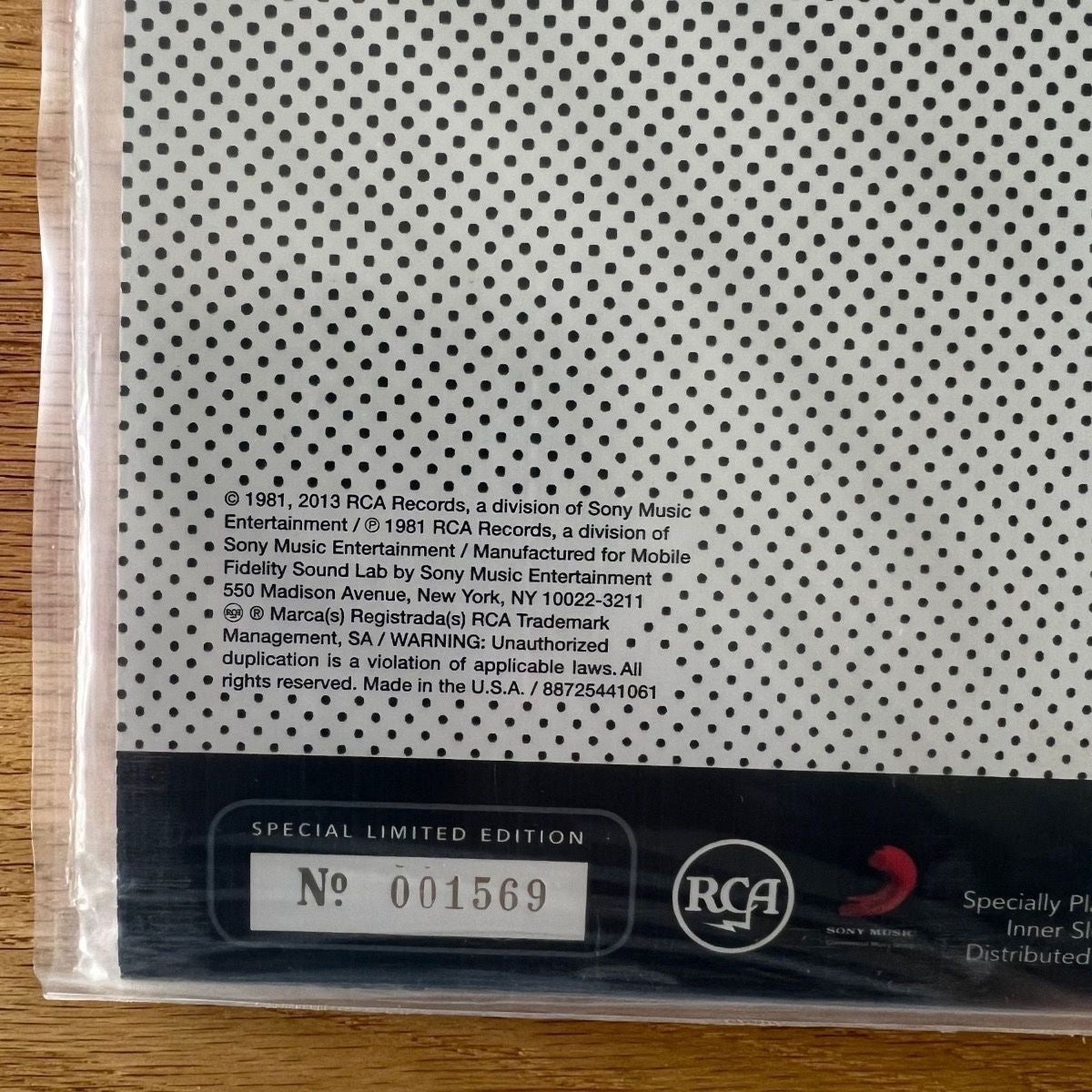 Daryl Hall & John Oates - Private Eyes / Audiophile MFSL 2014 - (Mint & Sealed)