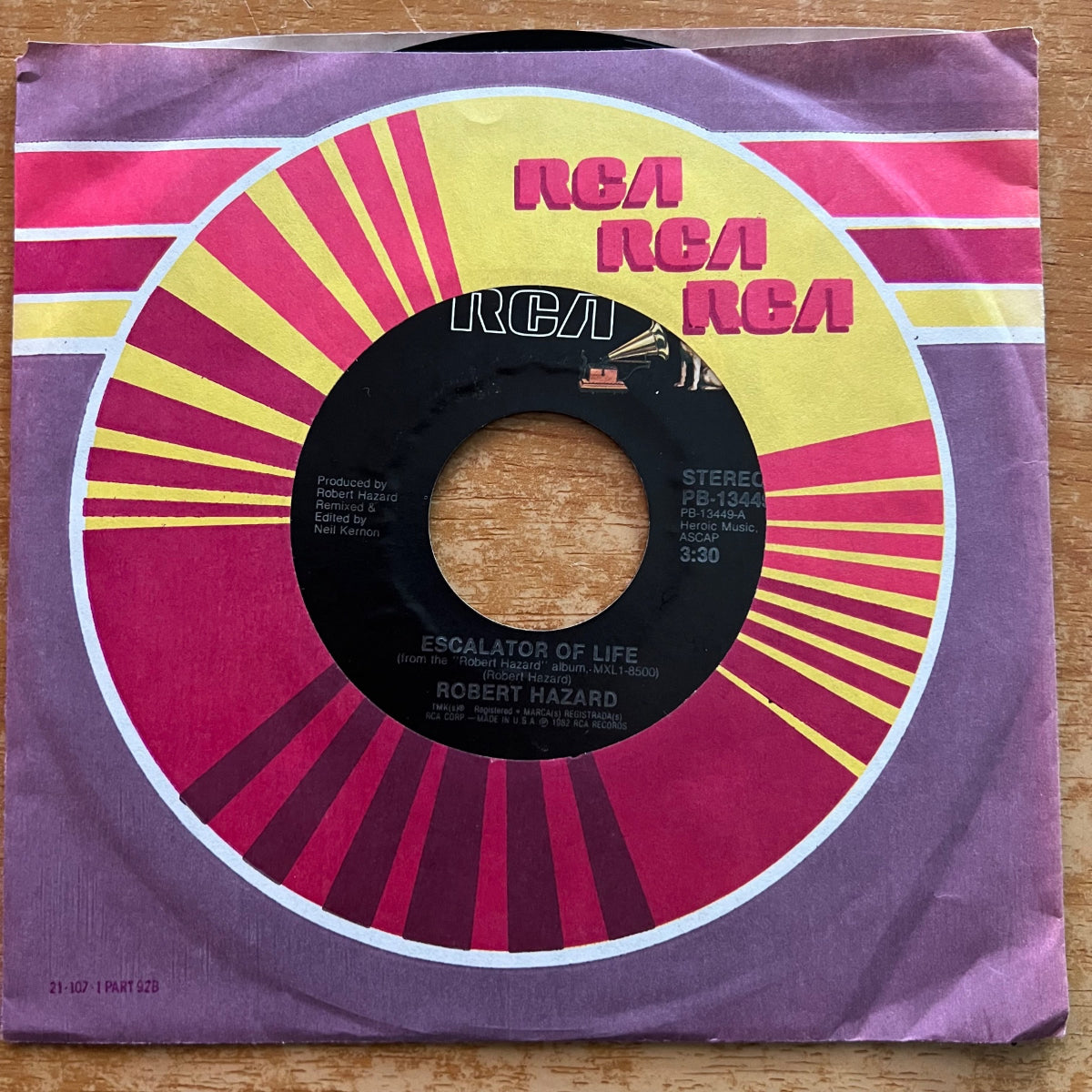 Robert Hazard - Escalator Of Life / 1. US-Press. 1982 - (M-/VG++)