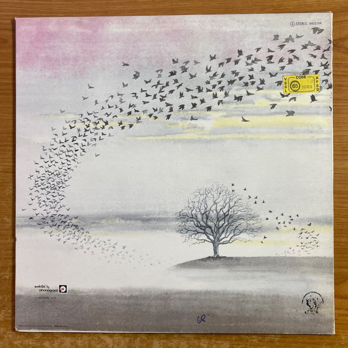 Genesis - Wind & Wuthering / 1. France-Press. 1976