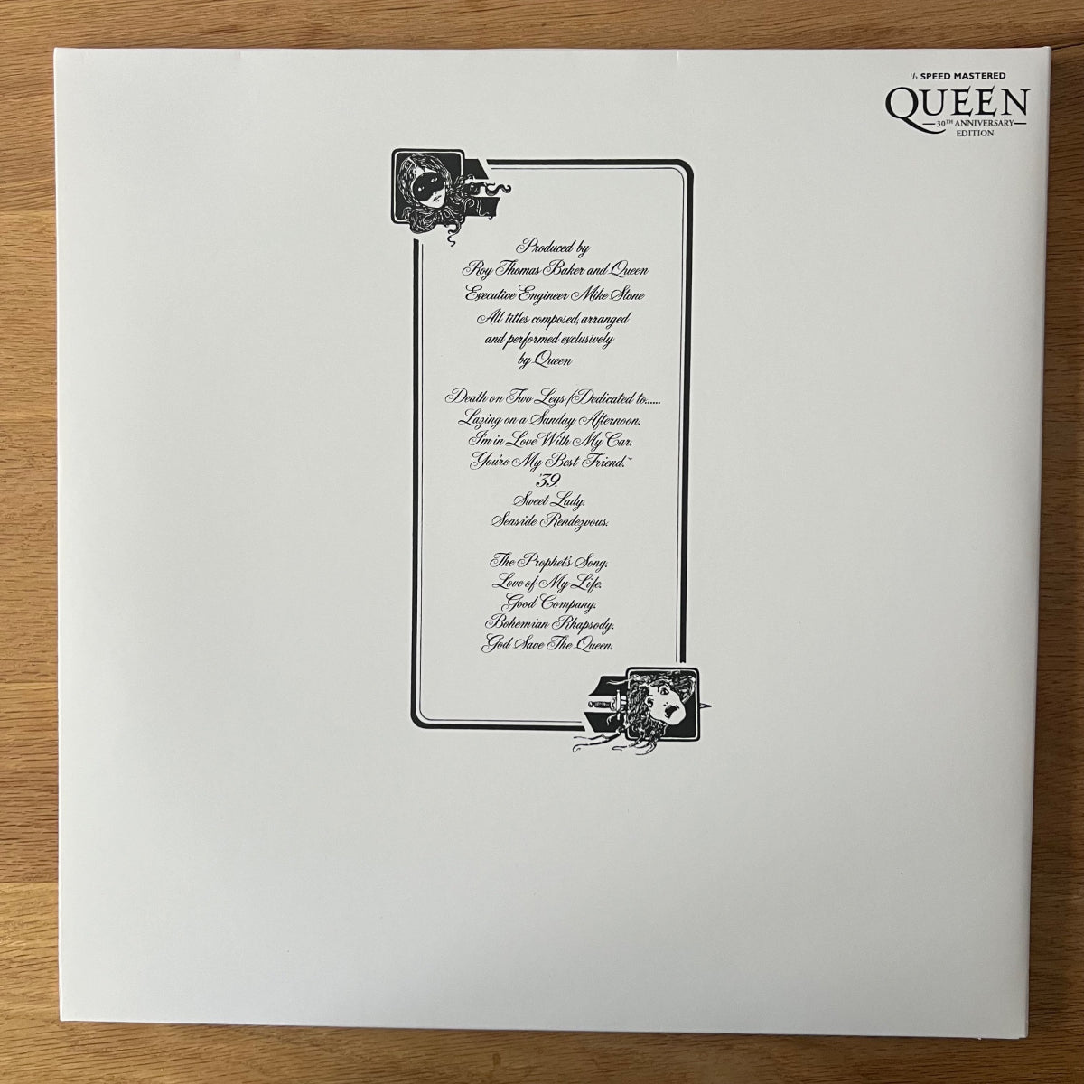 Queen - A Night At The Opera / 30th Anniversary Ed - UK-Press. 2005 - (M-/M- , Aussen Cover VG++)